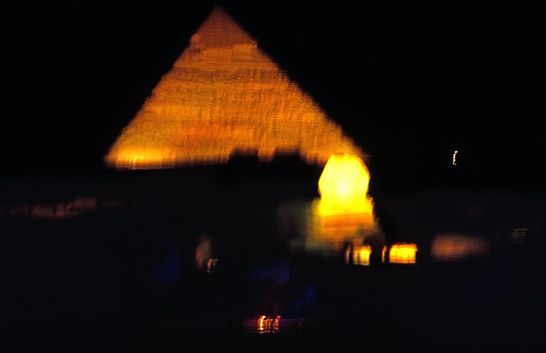 Ägypten 1999 (636) Kairo: Pyramiden von Gizeh • <a style="font-size:0.8em;" href="http://www.flickr.com/photos/69570948@N04/32399708705/" target="_blank">Auf Flickr ansehen</a>