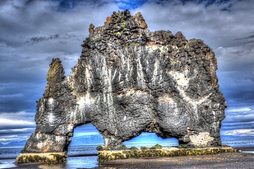 HDR Islande • <a style="font-size:0.8em;" href="http://www.flickr.com/photos/91577239@N02/19013867694/" target="_blank">View on Flickr</a>