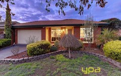 8 Whitmore Place, Hillside VIC
