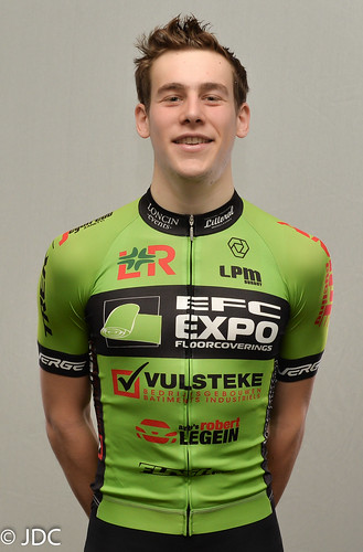 EFC-L&R-VULSTEKE U23 Cycling Team (10)