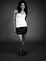 South Actress SANJJANAA Unedited Hot Exclusive Sexy Photos Set-19 (84)