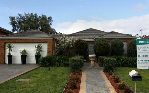 14 Chesterfield Drive, Wyndham Vale VIC