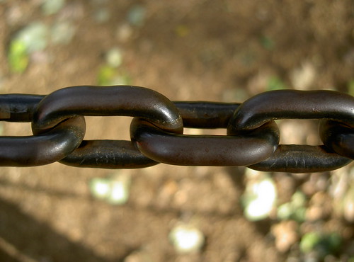 Chain by robpatrick, on Flickr