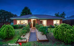 15 Adrian Place, Rowville Vic