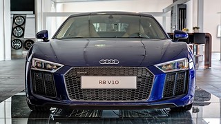 Audi R8 V10