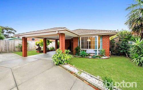 17 Quail Cl, Chelsea Heights VIC 3196