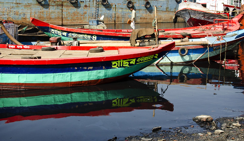 Coloured  Boats<br/>© <a href="https://flickr.com/people/58171316@N08" target="_blank" rel="nofollow">58171316@N08</a> (<a href="https://flickr.com/photo.gne?id=19301241631" target="_blank" rel="nofollow">Flickr</a>)