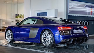 Audi R8 V10