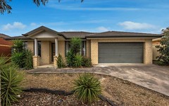 9 Cooks Way, Taylors Hill VIC