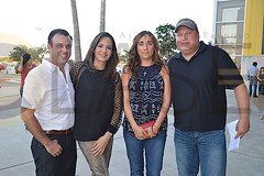 8.- Odasi y Ana Luisa Villafranca con Jimena y Rafael Molina.