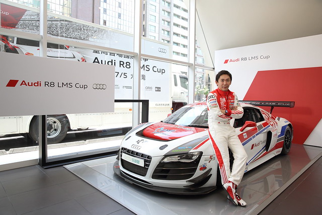 R8 LMS-11