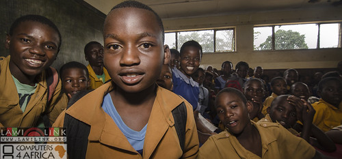 Chilaweni school Blantye Malawi • <a style="font-size:0.8em;" href="http://www.flickr.com/photos/132148455@N06/17953533823/" target="_blank">View on Flickr</a>