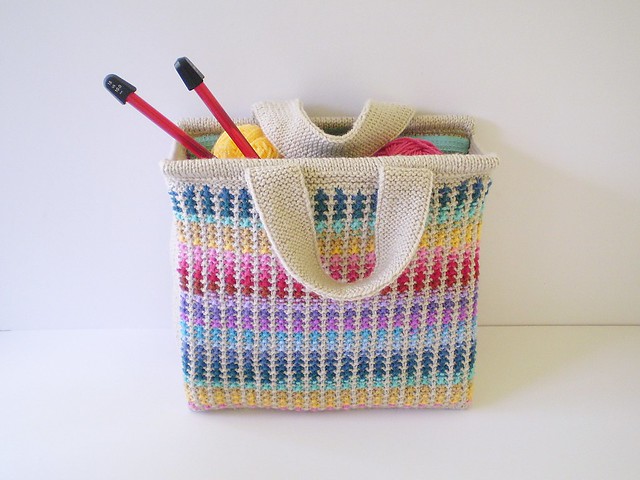 http://www.ravelry.com/patterns/library/scrap-bag