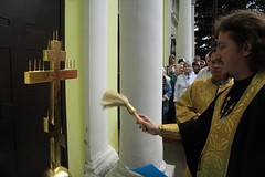 Освящение обновлённого креста для южной колокольни