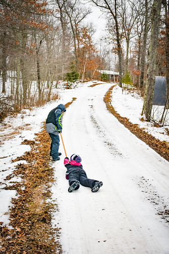 Kai pulls Nora on the icy road. • <a style="font-size:0.8em;" href="http://www.flickr.com/photos/96277117@N00/31927312286/" target="_blank">View on Flickr</a>