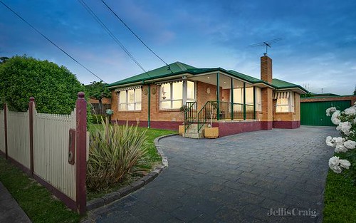 67 McClares Rd, Vermont VIC 3133