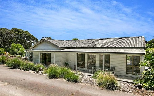 4 Spray Point Rd, Blairgowrie VIC 3942