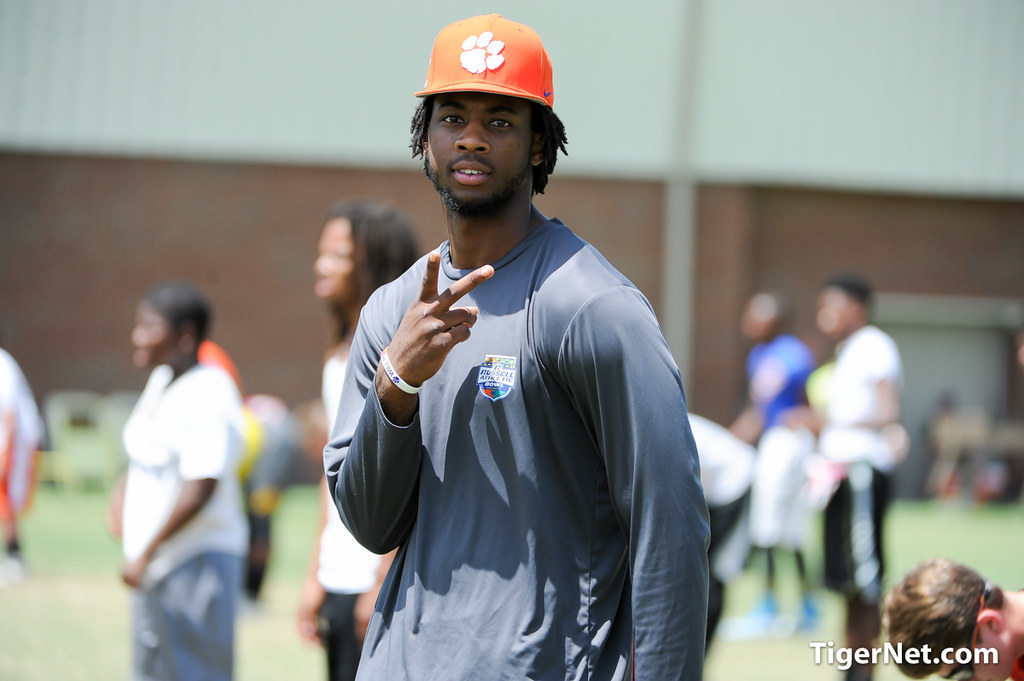Clemson Recruiting Photo of Football and Mike Williams