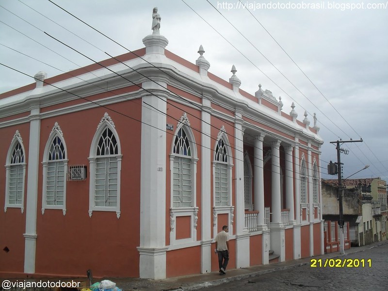 Penedo - Curia Diocesana<br/>© <a href="https://flickr.com/people/145397692@N06" target="_blank" rel="nofollow">145397692@N06</a> (<a href="https://flickr.com/photo.gne?id=31597977973" target="_blank" rel="nofollow">Flickr</a>)