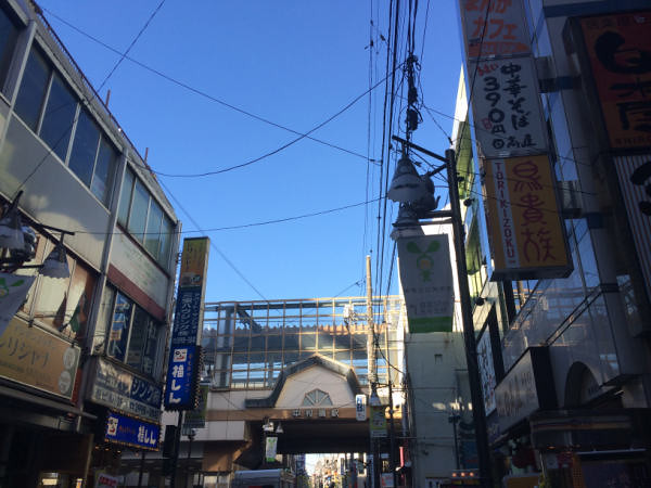 中村橋駅からぶらっと商店街を歩くとします...