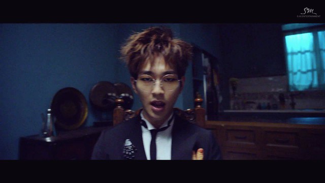 [Screencaps] Onew @ 'Married to the Music' MV 20221874962_d03deb3169_z