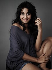 South Actress SANJJANAA Unedited Hot Exclusive Sexy Photos Set-15 (42)