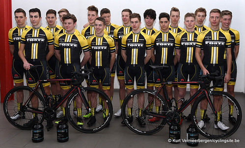 young cycling team (29)