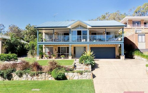 17 Upton St, Soldiers Point NSW 2317