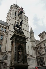 London - Royal Courts of Justice & Temple Bar Memorial