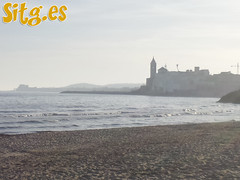 Beach-Sitges-Sitg.es-4 • <a style="font-size:0.8em;" href="http://www.flickr.com/photos/90259526@N06/20208688460/" target="_blank">View on Flickr</a>