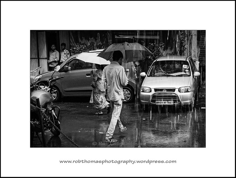 Mumbai Monsoon 03<br/>© <a href="https://flickr.com/people/96809269@N00" target="_blank" rel="nofollow">96809269@N00</a> (<a href="https://flickr.com/photo.gne?id=19524352704" target="_blank" rel="nofollow">Flickr</a>)