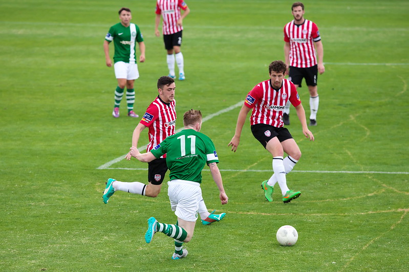 Bray Wanderers v Derry City #  9<br/>© <a href="https://flickr.com/people/95412871@N00" target="_blank" rel="nofollow">95412871@N00</a> (<a href="https://flickr.com/photo.gne?id=19614622725" target="_blank" rel="nofollow">Flickr</a>)