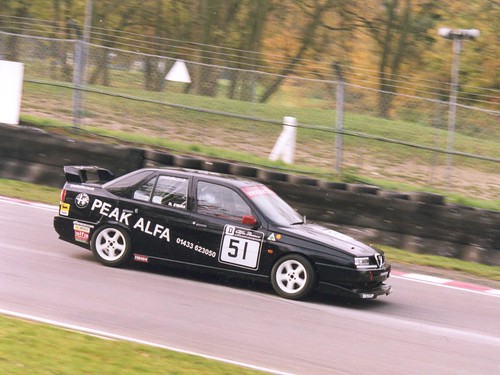Roger Evans made his debut with this 155 at Mallory in June 2000 but the model was never very popular in the championship. Roger than moved on to a GTV and 147 GTA, winning the title in 2012 & 2013.