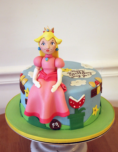 Mario Princess Peach Cake
