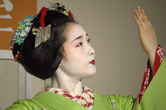 Kyoto Meiko dance