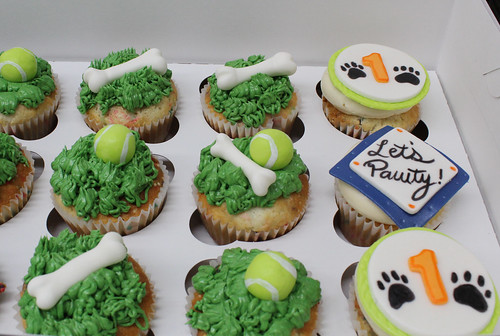 Puppy Party Cupcakes