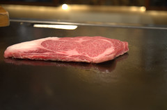 Kobe beef on the teppenyaki plate