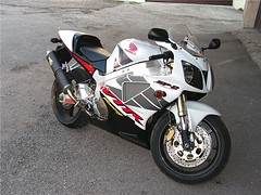 honda_vtr_sp2_100 • <a style="font-size:0.8em;" href="http://www.flickr.com/photos/143934115@N07/31103428034/" target="_blank">View on Flickr</a>