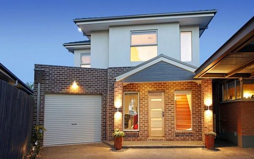 2/30 Prince Andrew Avenue, Lalor VIC 3075