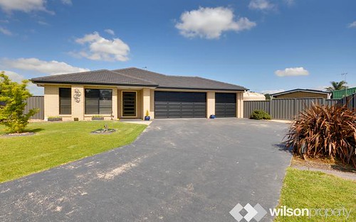 5 Chown Court, Rosedale Vic