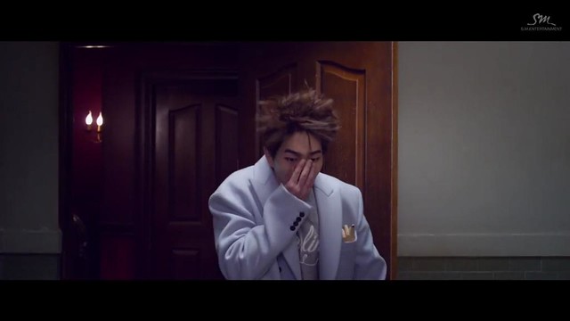 [Screencaps] Onew @ 'Married to the Music' MV 19618373124_3353bc808c_z