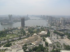 A view southwards from Cairo city tower (2005-05-298)