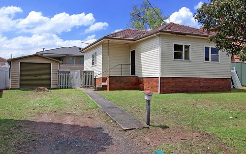 13 Lewis St, South Wentworthville NSW 2145
