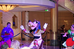 Goofy at Mickey's Mouse-querade Party • <a style="font-size:0.8em;" href="http://www.flickr.com/photos/28558260@N04/23045303342/" target="_blank">View on Flickr</a>