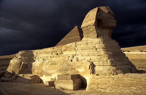 Ägypten 1999 (635) Kairo: Große Sphinx, Gizeh • <a style="font-size:0.8em;" href="http://www.flickr.com/photos/69570948@N04/31630793663/" target="_blank">Auf Flickr ansehen</a>