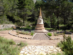 Dhardo Rimpoche stupa 2