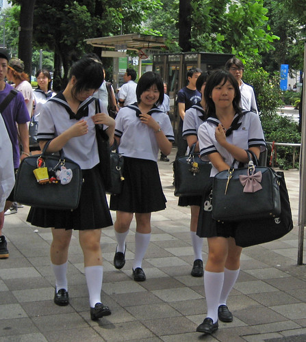 Flickriver: Photoset &#39;Tokyo: Japanese schoolgirls&#39; by laoocean