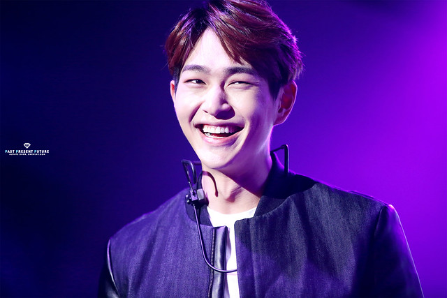 151002 Onew @ Coach Backstage Event 22002779014_abc9aa8c71_z