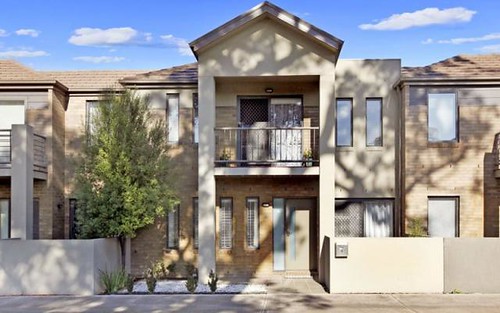 4 Helios Wlk, Epping VIC 3076