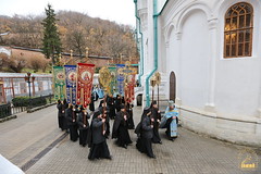 64. The Shroud of the Mother of God in Svyatogorsk Lavra / Плащаница Божией Матери в Святогорской Лавре